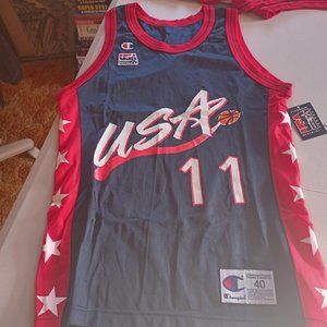 Champion Karl Malone USA Dream Team NBA Basketball Jersey Adult Medium 40 NWT